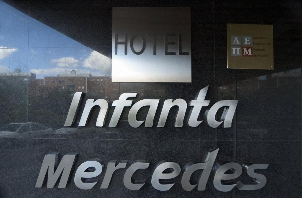 Infanta Mercedes Madrid Esterno foto